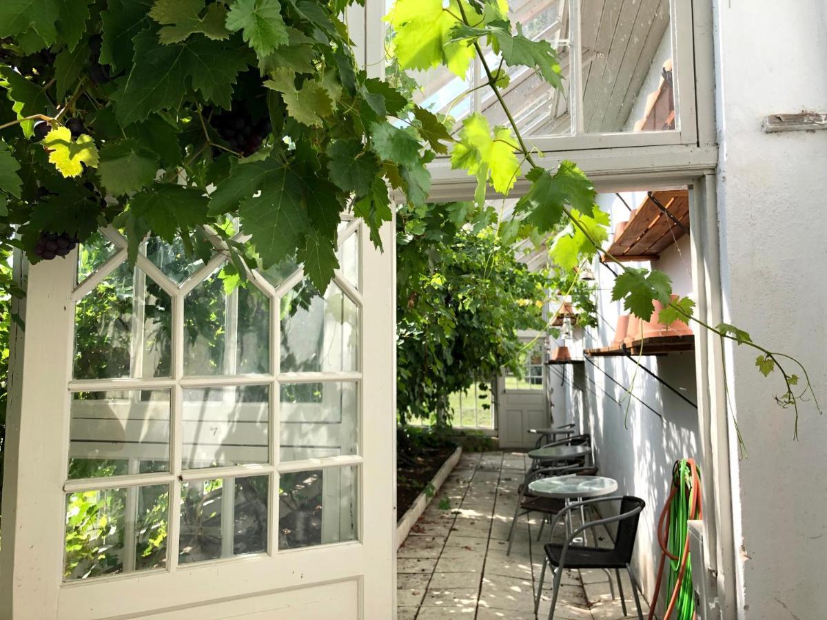 ホテル Nygarden Stjaernholm ニュヒェーピング エクステリア 写真